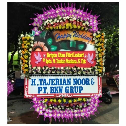 Bunga papan untuk pernikahan