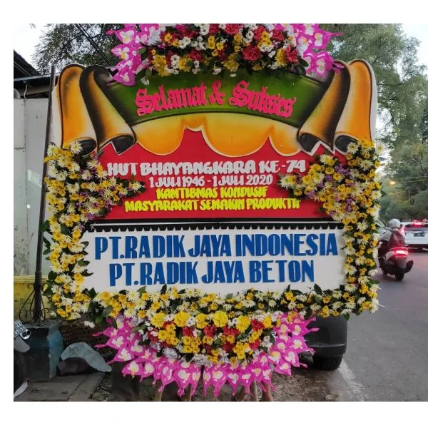 Bunga papan untuk ucapan selamat