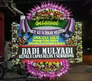 Bunga Papan Ucapan selamat dan sukses